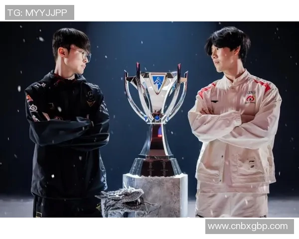 赛后复盘LNG与FPX团队协作分析S15电竞精彩对决