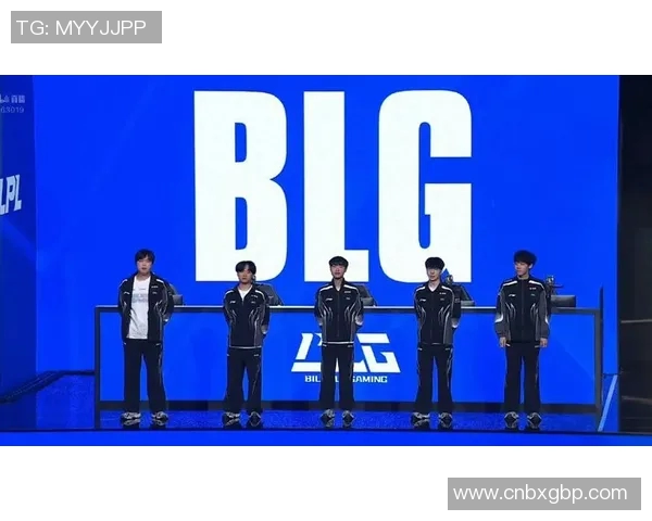 电竞新闻S15LOL赛事与和平精英热议FPX实力争议引发电竞圈广泛讨论 电竞新闻S15LOL赛事与和平精英热议FPX实力争议引发电竞圈广泛讨论